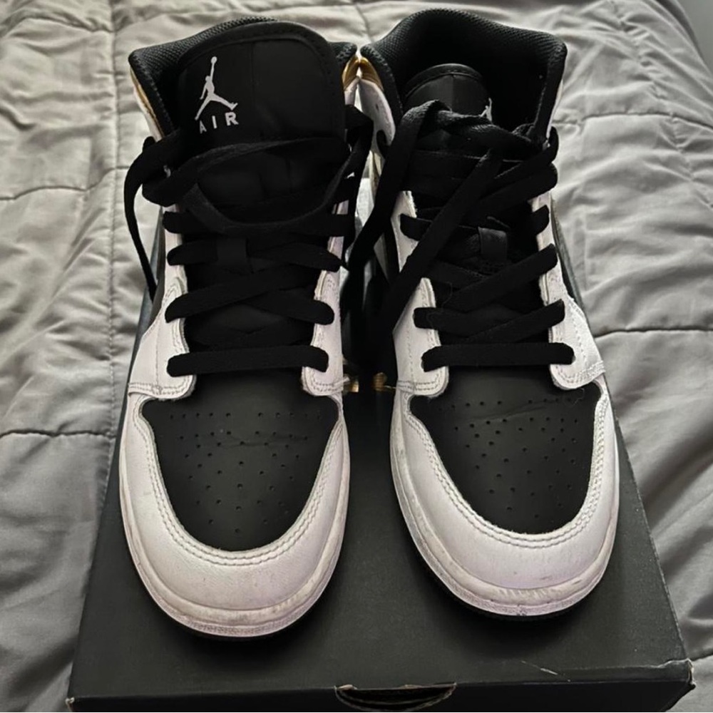 AIR JORDAN 1 MID (GS) 5Y